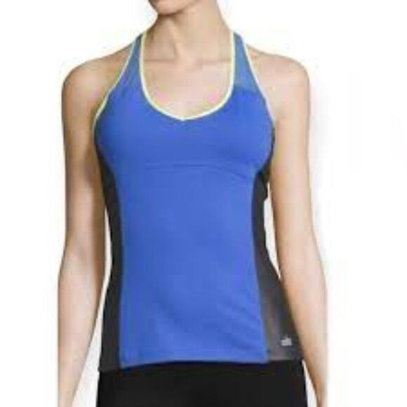 Alo Yoga Chromatic Tank PTP 15" - Picture 2 of 7